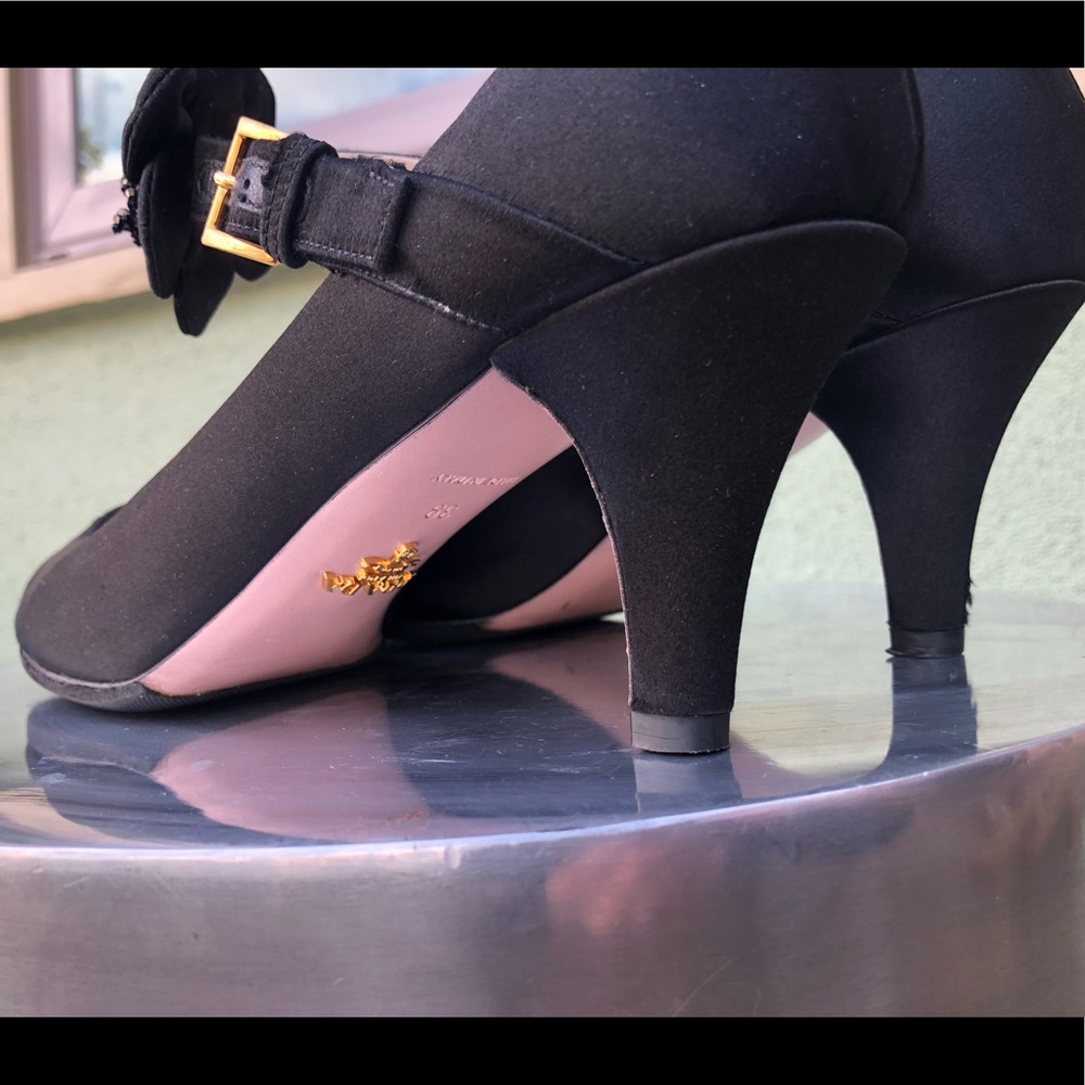 Vintage Prada heel sz 39 - 8.5 beaded strap - Picture 4 of 8